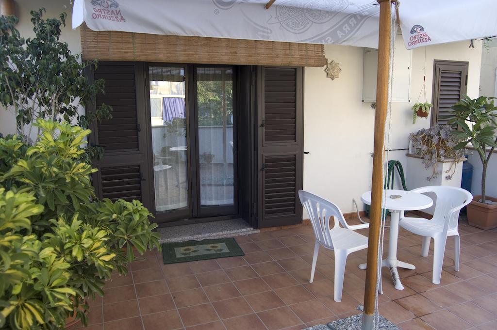 B&B Cactus Giardini Naxos Exteriér fotografie