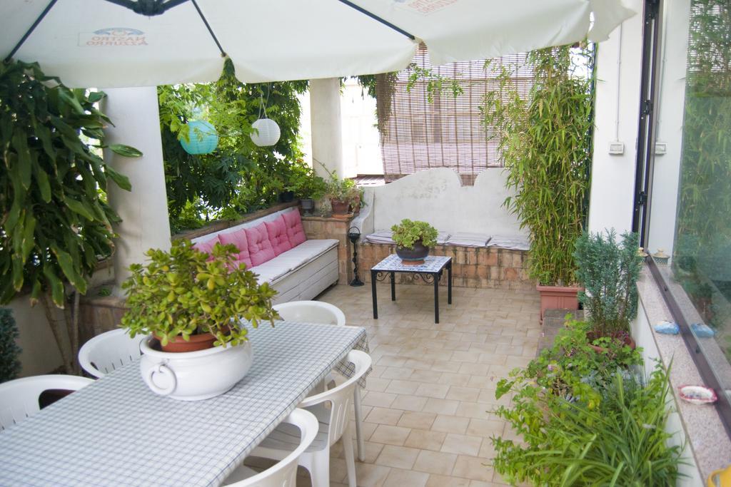 B&B Cactus Giardini Naxos Exteriér fotografie